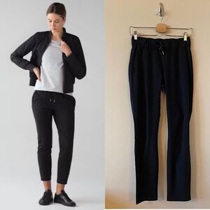 Lululemon on the Fly Pant *Woven 28"-Black (First Release)